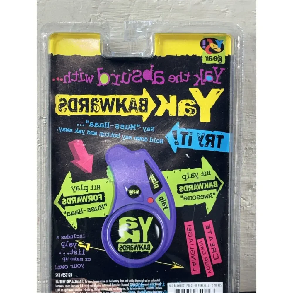 1996 Yak BakWards Audio Recording toy Yes! Gear